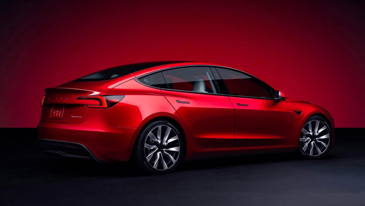 The Tesla Model 3 ‘Highland’ Has A New Face And A 421-Mile Range